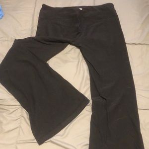 Black flared lululemon leggings, reversible, size 10